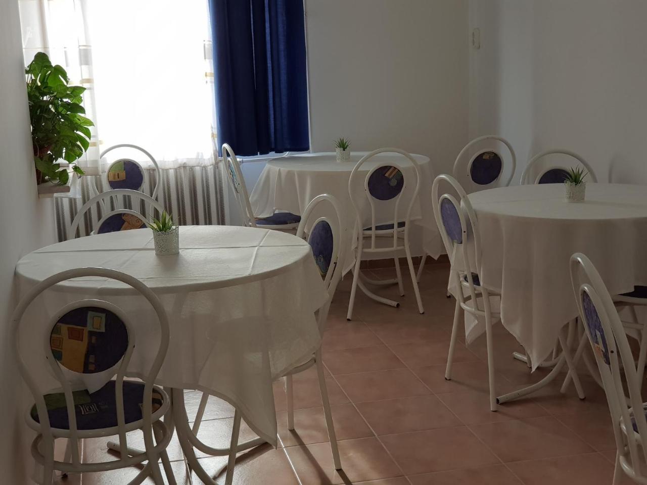Matyas Panzio Bed & Breakfast Szeged Exterior photo
